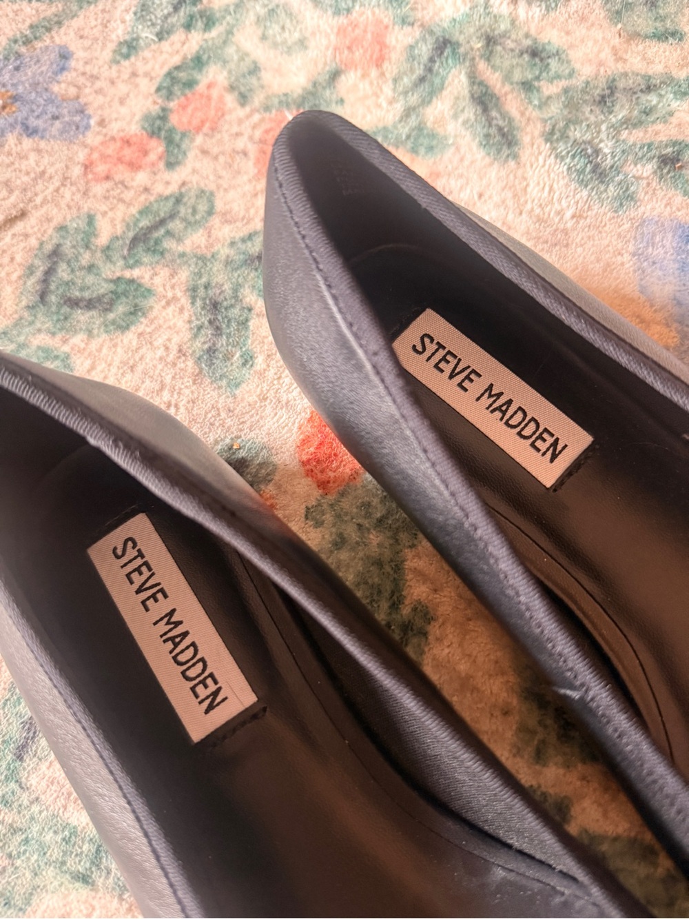 Steve Madden Black Square-Toe Ballet Flats - Women's Size 8 - Picture 4 of 4